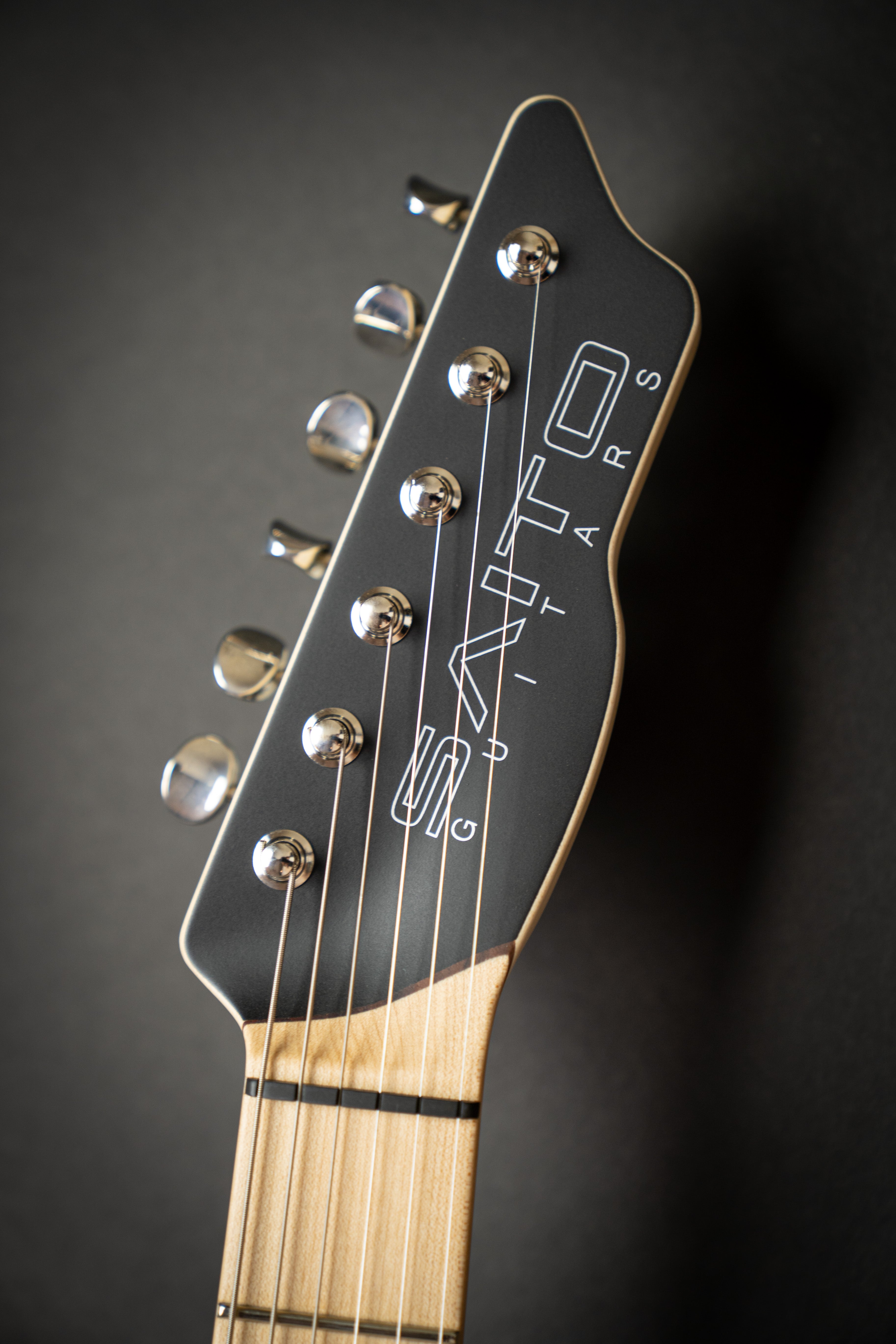 Saito S-622 Black Open Pore HH (211767) – Guitars Rebellion