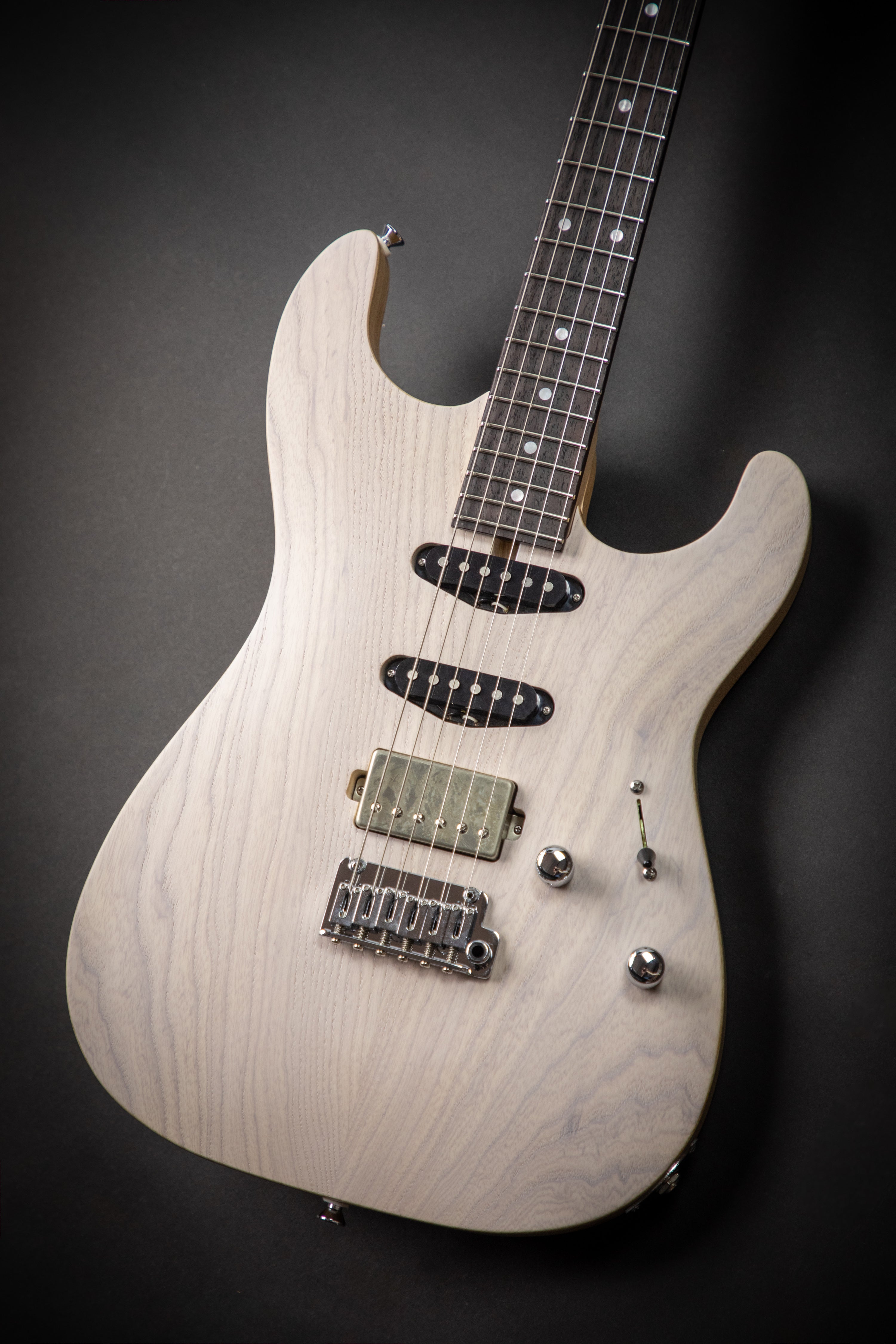SAITO – Guitars Rebellion