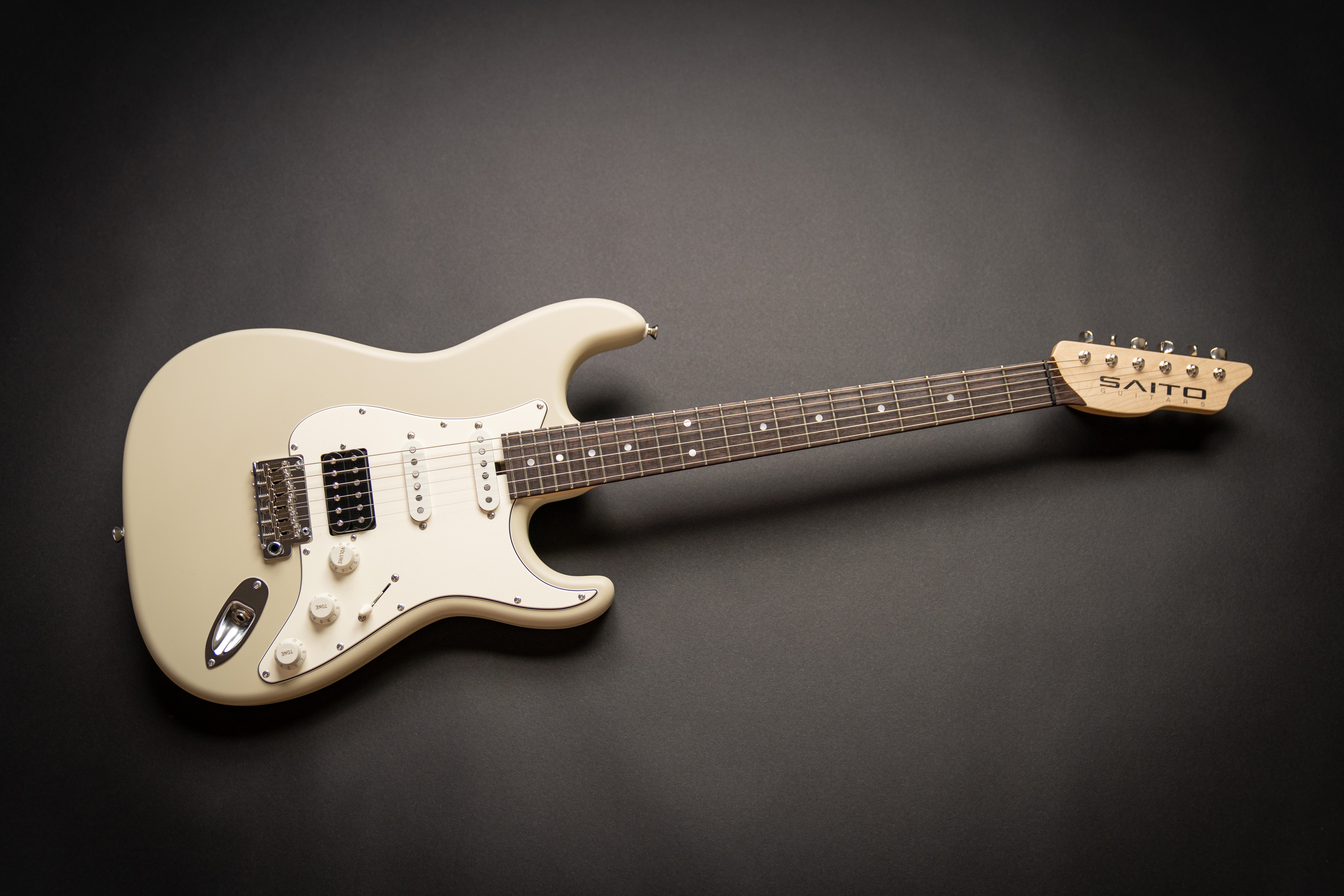 Saito S-622CS Sand Beige (211763) – Guitars Rebellion