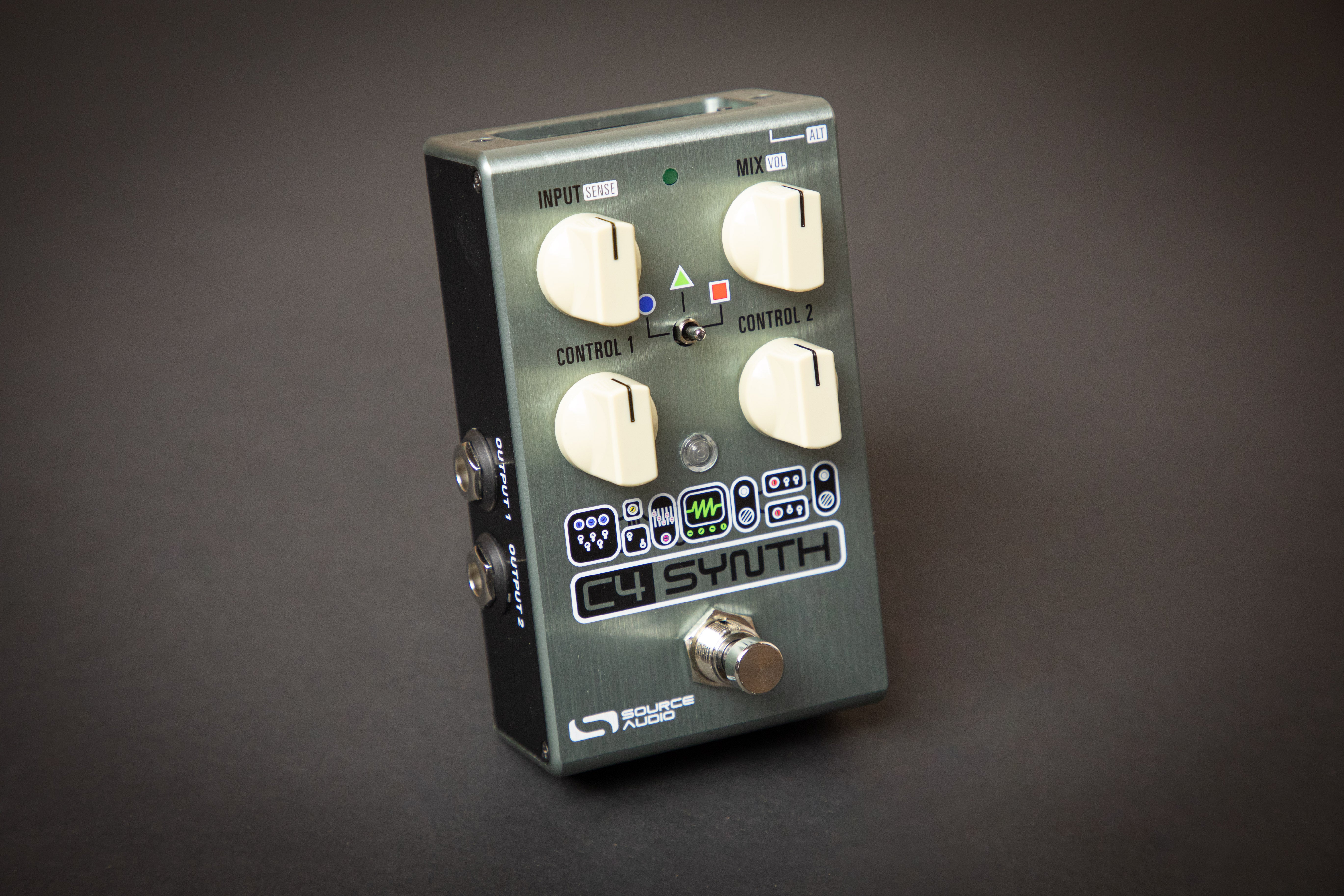 Source Audio C4 Synth – Guitars Rebellion