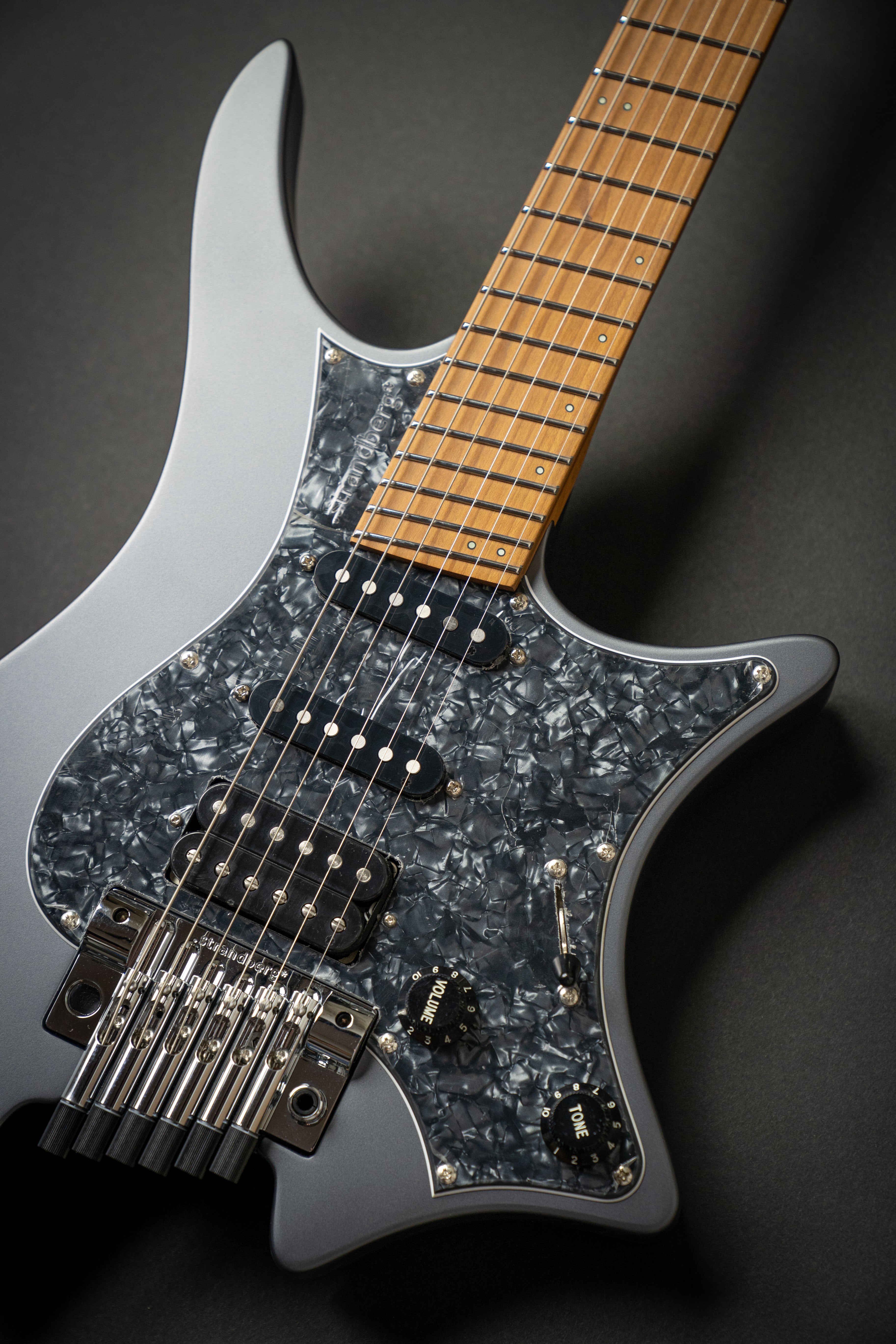 Strandberg Boden Classic 6 Trem Graphite (C2105364) – Guitars