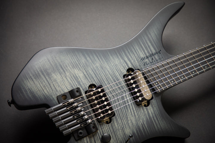 Boden Prog 6 Neck-Thru Trans Gray Burst (C2101204)