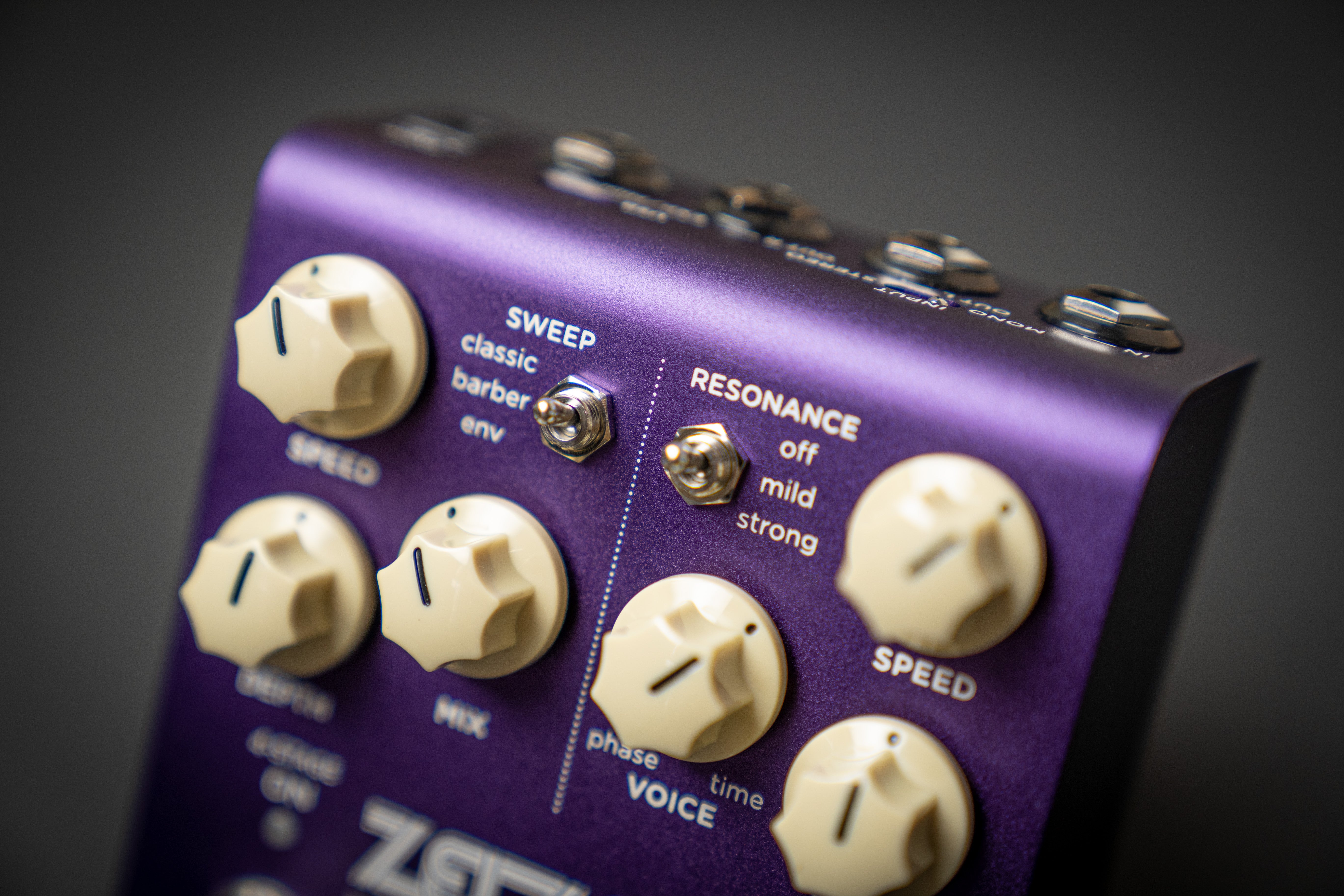 Strymon Zelzah Multidimensional Phaser – Guitars Rebellion