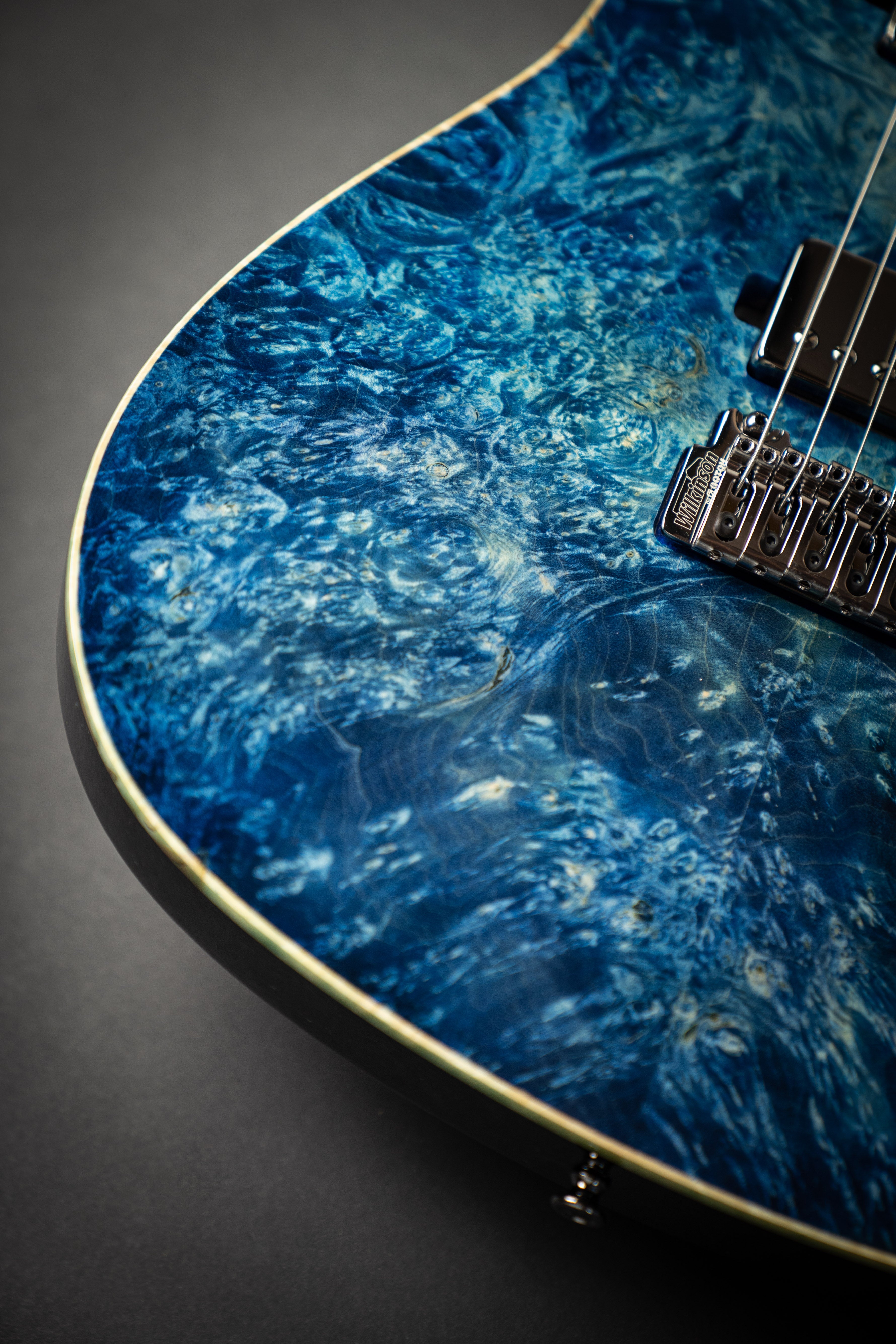 Sugi DS496 MLR-BM-MR-ASH Blue Grotto (S210192) – Guitars Rebellion