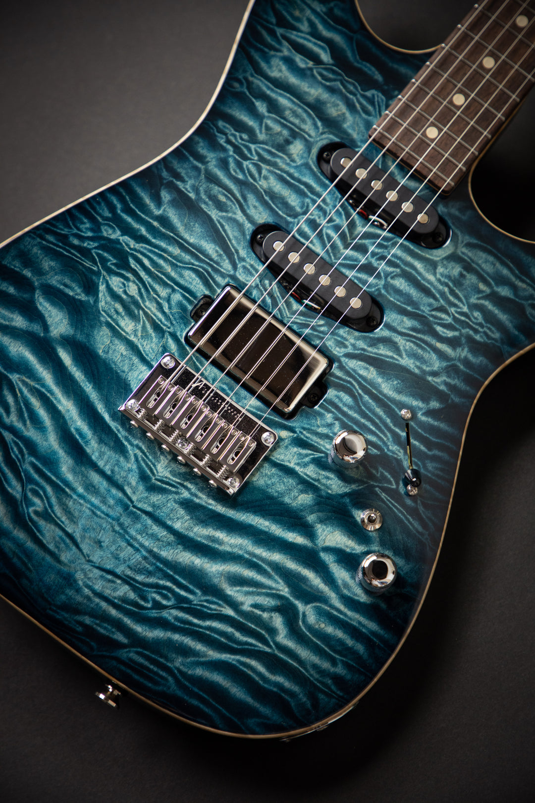 Drop Top Arctic Blue Burst (071320N)