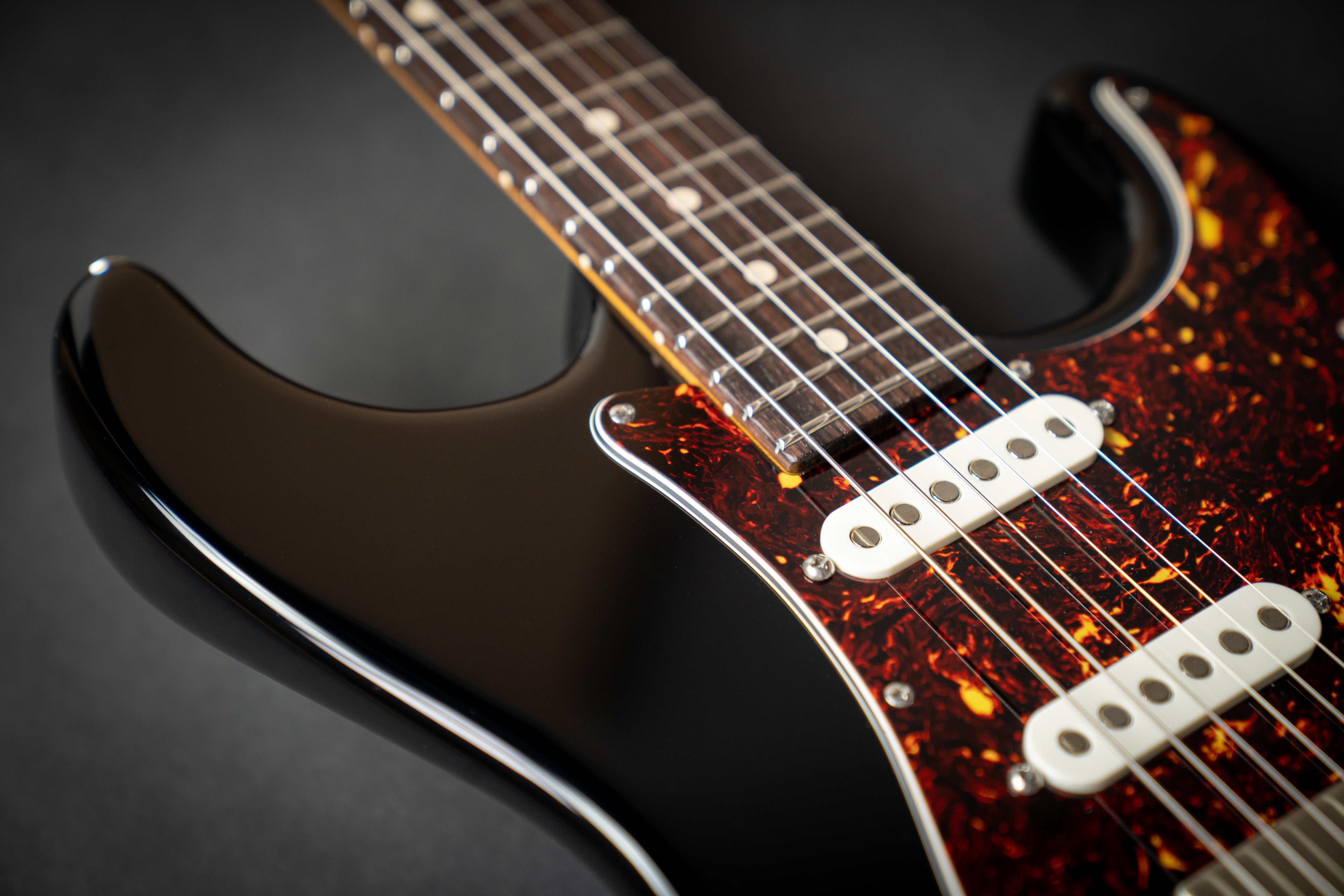 Tom Anderson Icon Classic Black Tortoise (022422A) – Guitars Rebellion