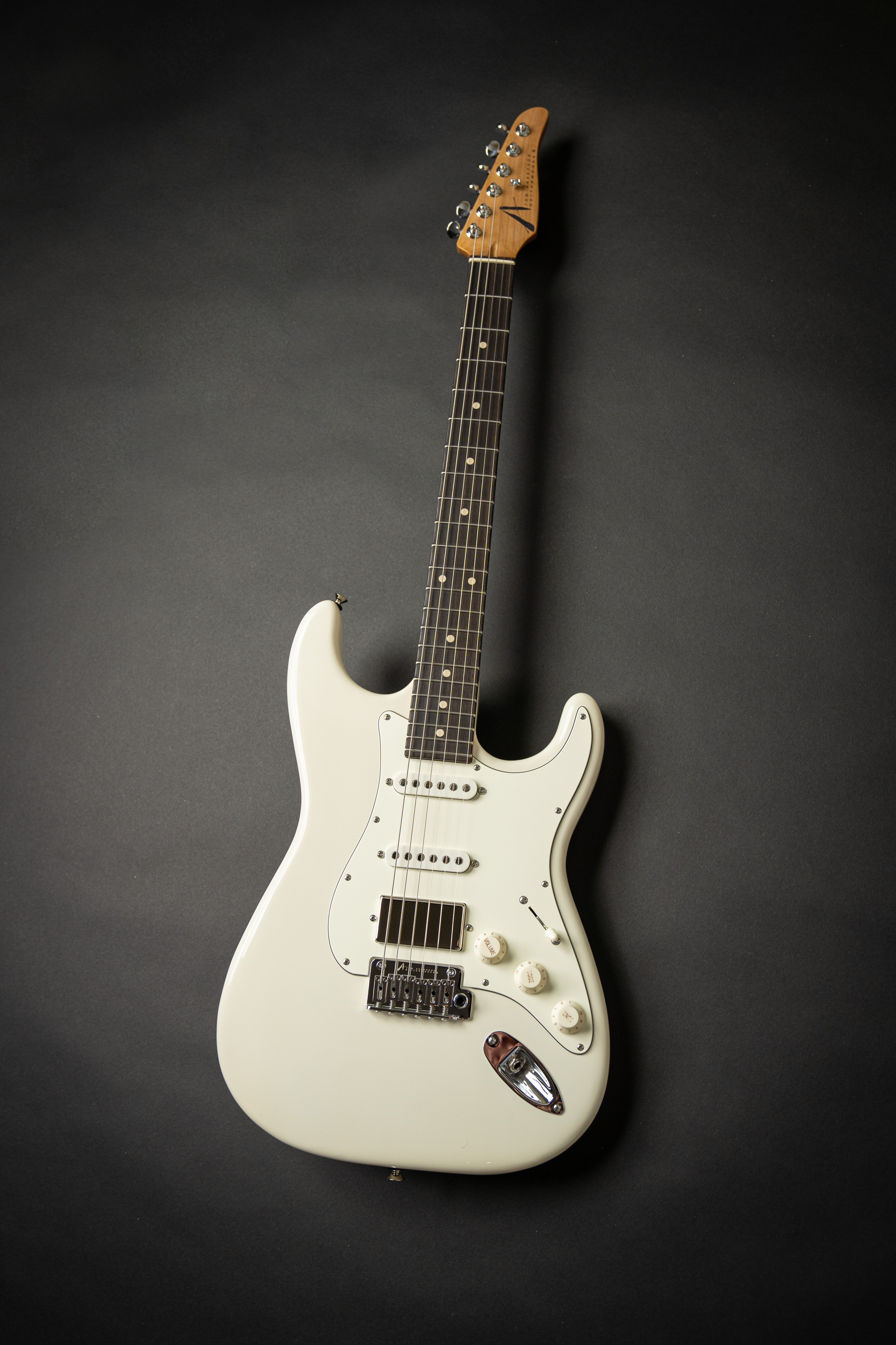 Tom Anderson Icon Classic Olympic White (103021N) – Guitars Tom Anderson Icon Classic Olympic White (103021N) – Guitars