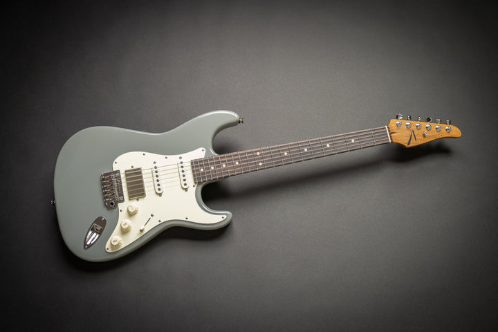 Icon Classic Sonic Gray (040721A)