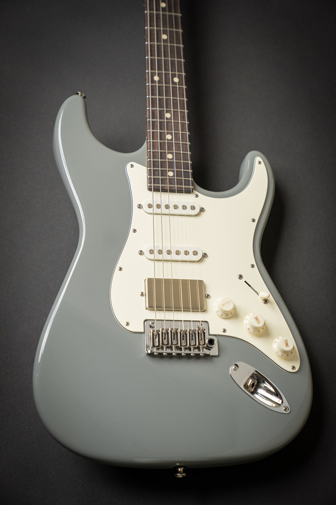 Icon Classic Sonic Gray (040721A)