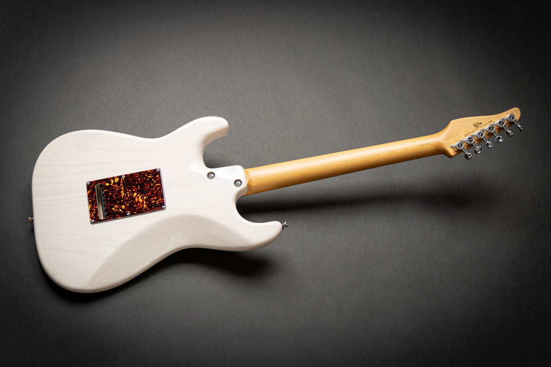 Icon Classic Translucent White (041322P)