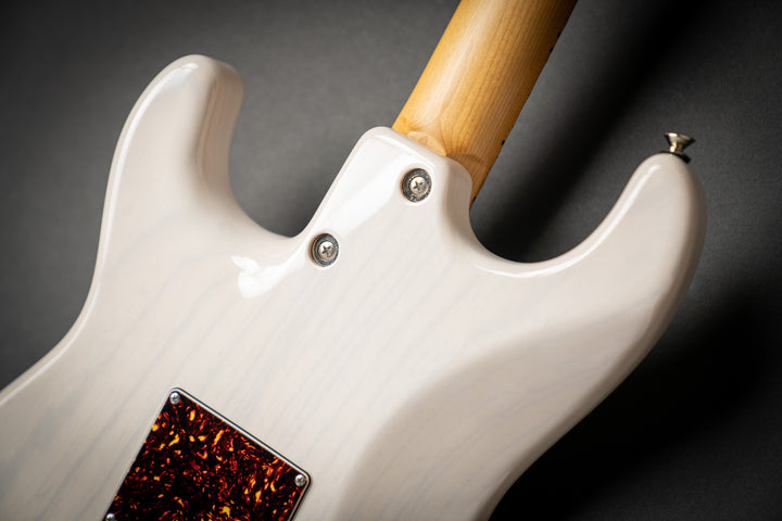Icon Classic Translucent White (041322P)