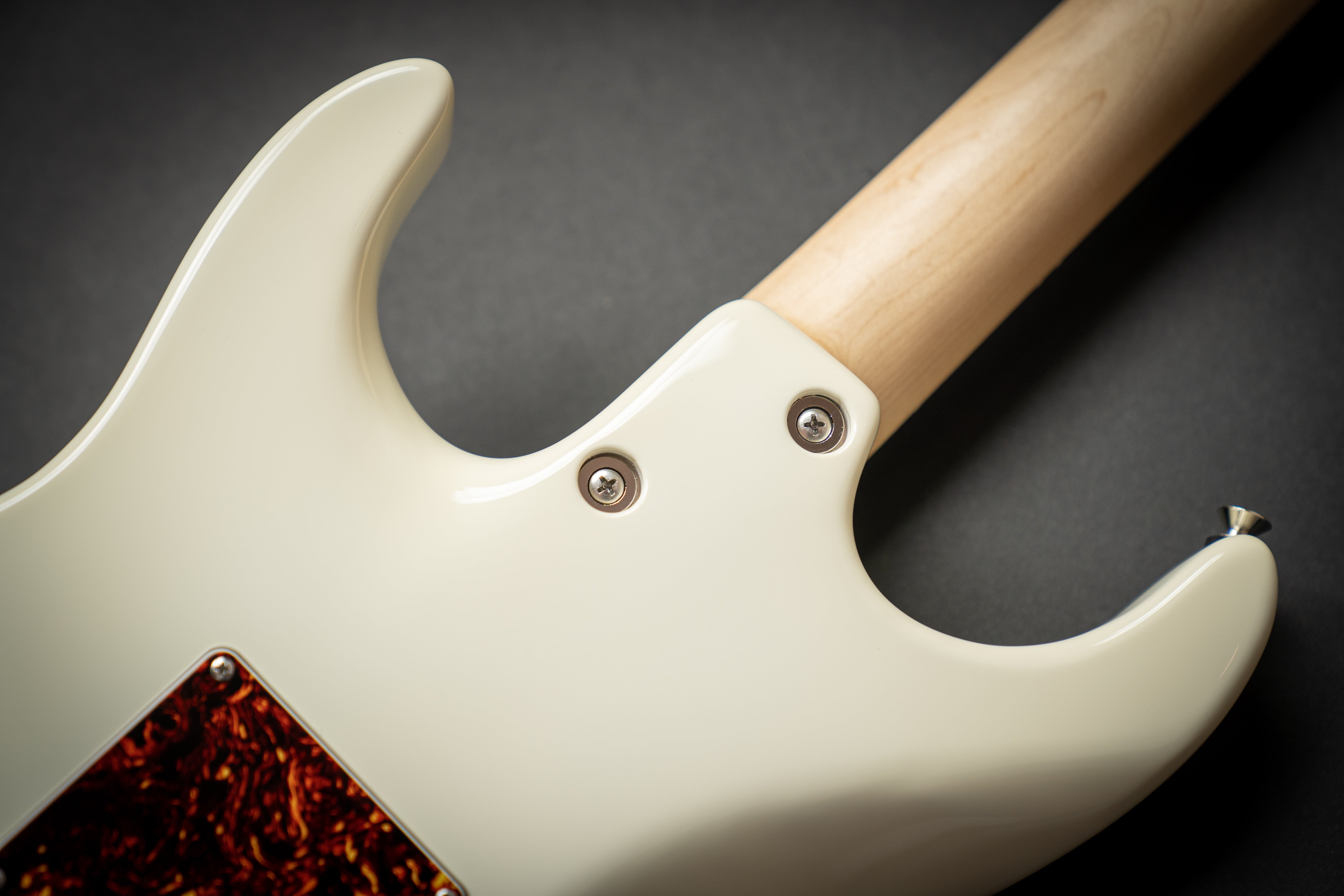 Tom Anderson The Classic Olympic White (110821N) – Guitars Rebellion