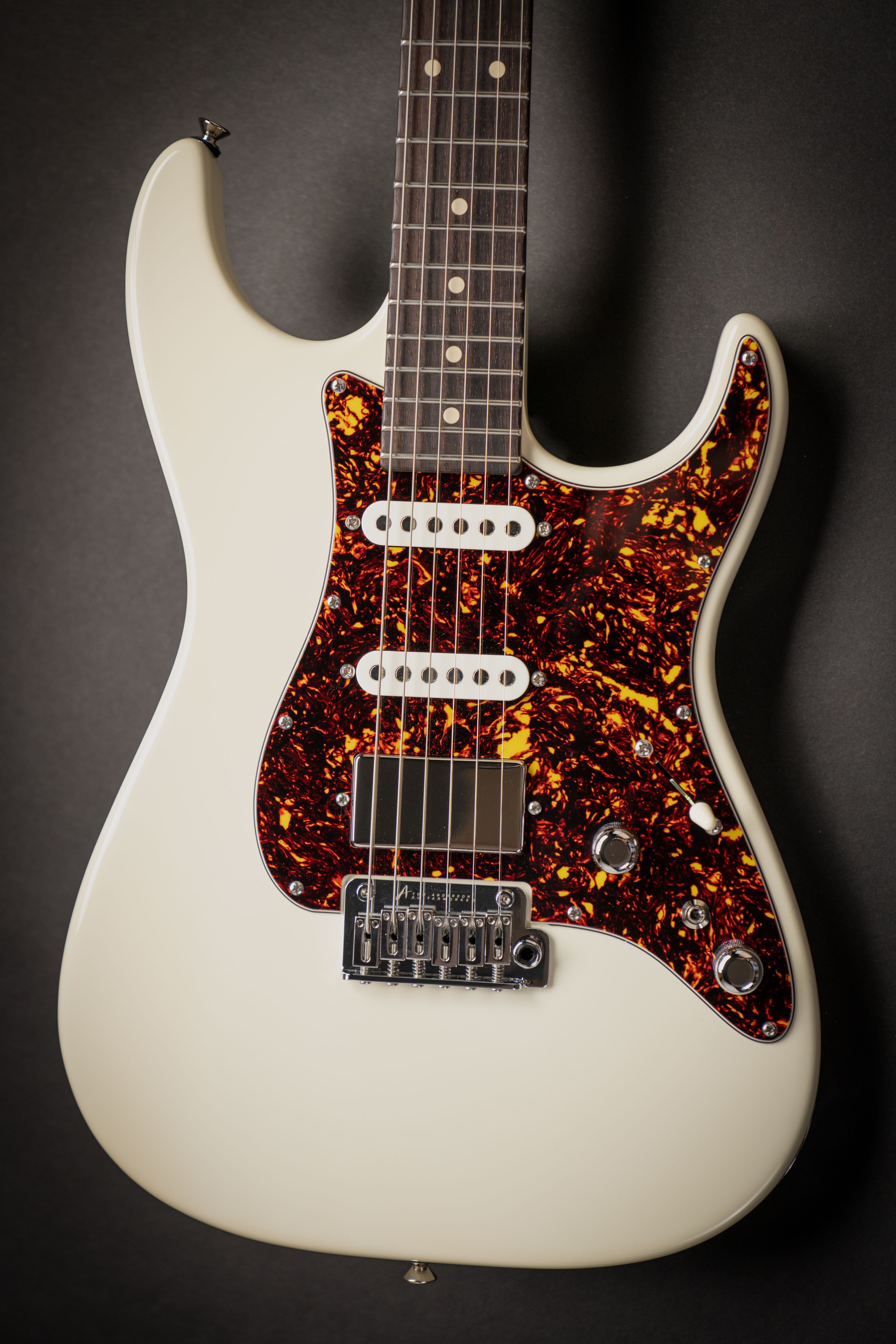 Tom Anderson – Tagged 