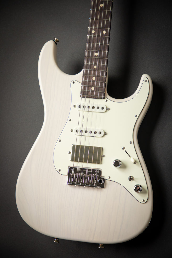 The Classic Satin Translucent White (072220P)
