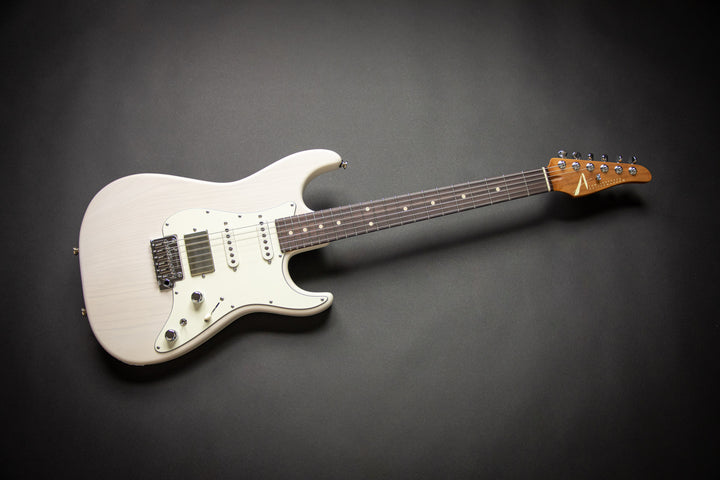 The Classic Satin Translucent White (072220P)