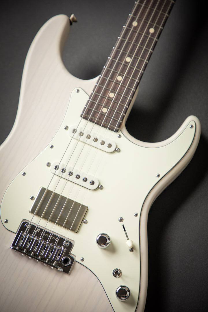 The Classic Satin Translucent White (072220P)