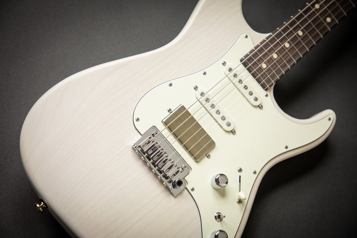 The Classic Satin Translucent White (072220P)