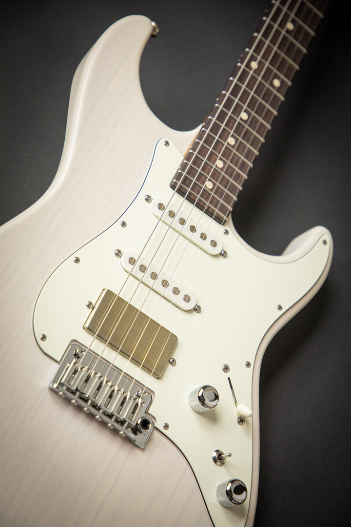 The Classic Satin Translucent White (072220P)