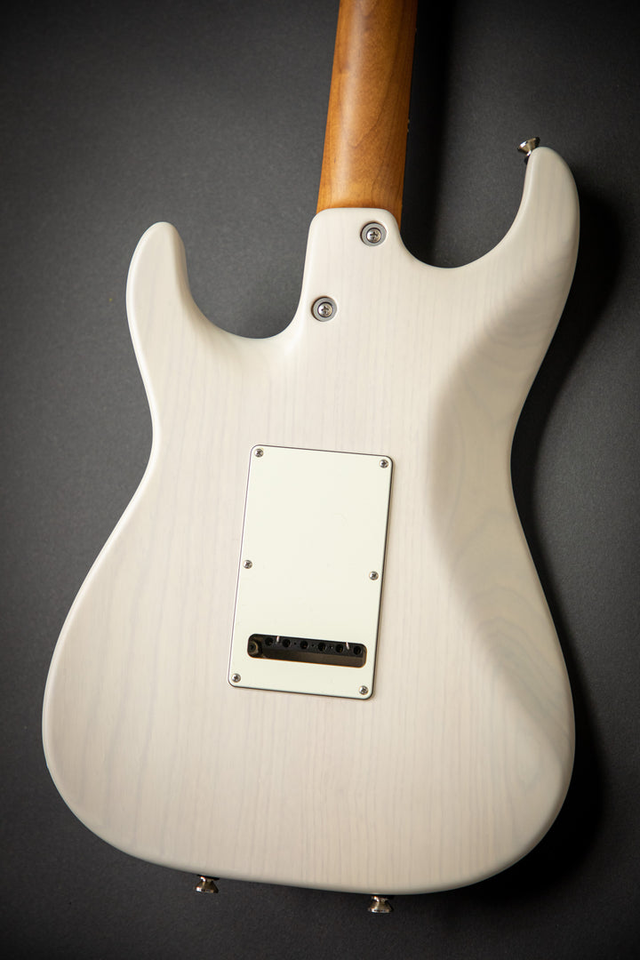 The Classic Satin Translucent White (072220P)