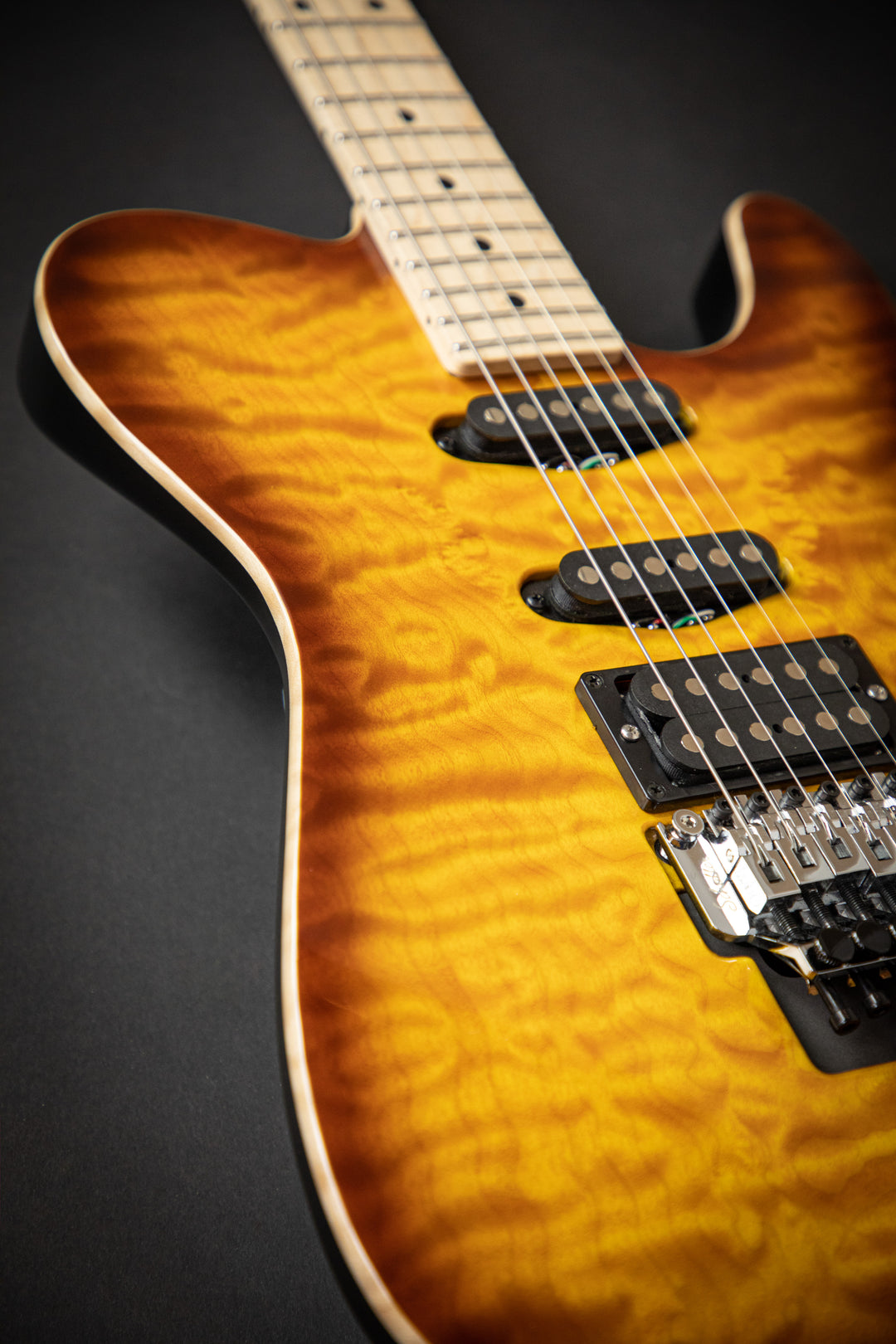 Top-T Dark Honey Burst (041819A)